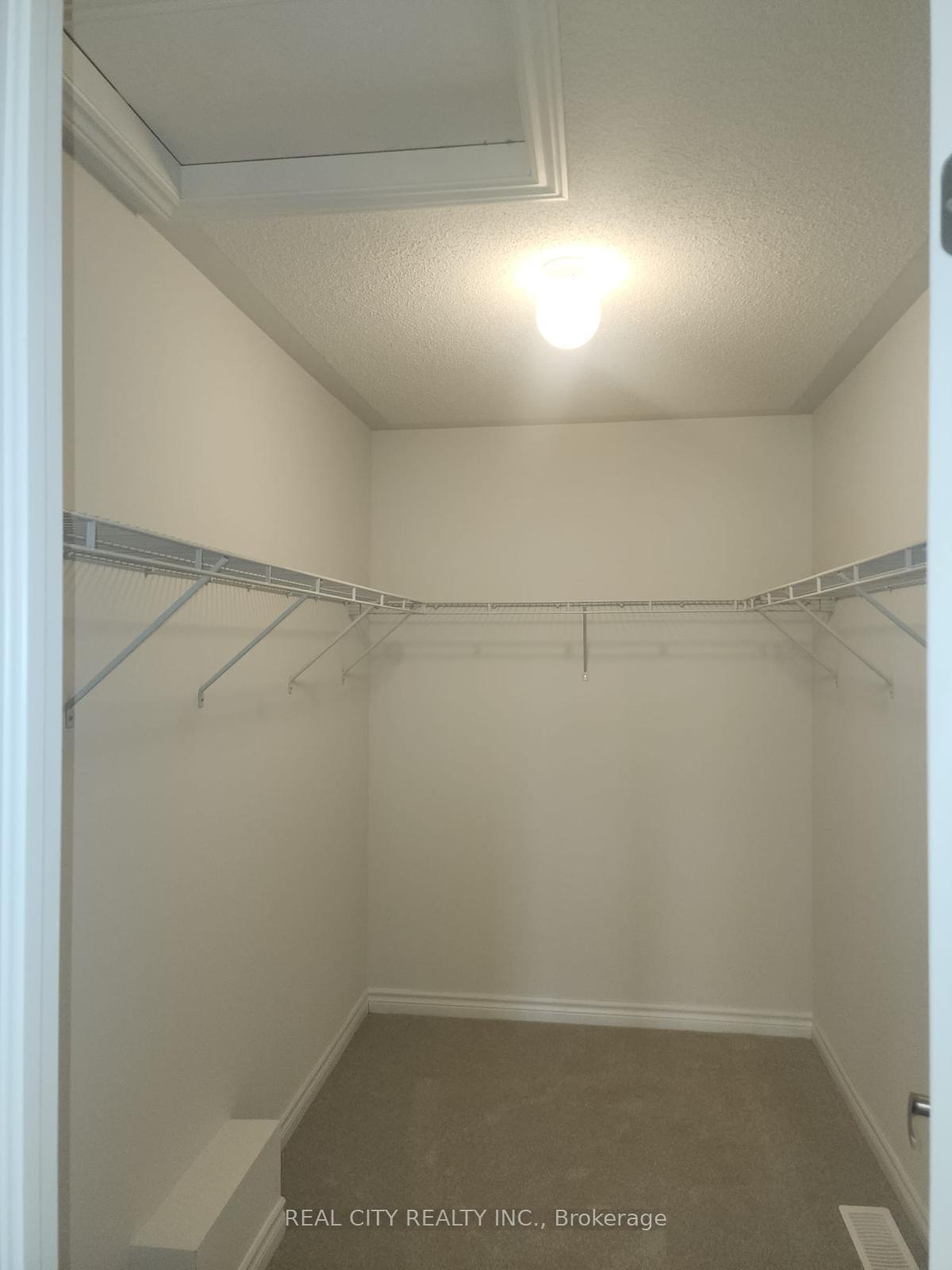 Photo 22 of Unit UPPER, 110 Palace Street, Thorold, Thorold Downtown — HOMEH
