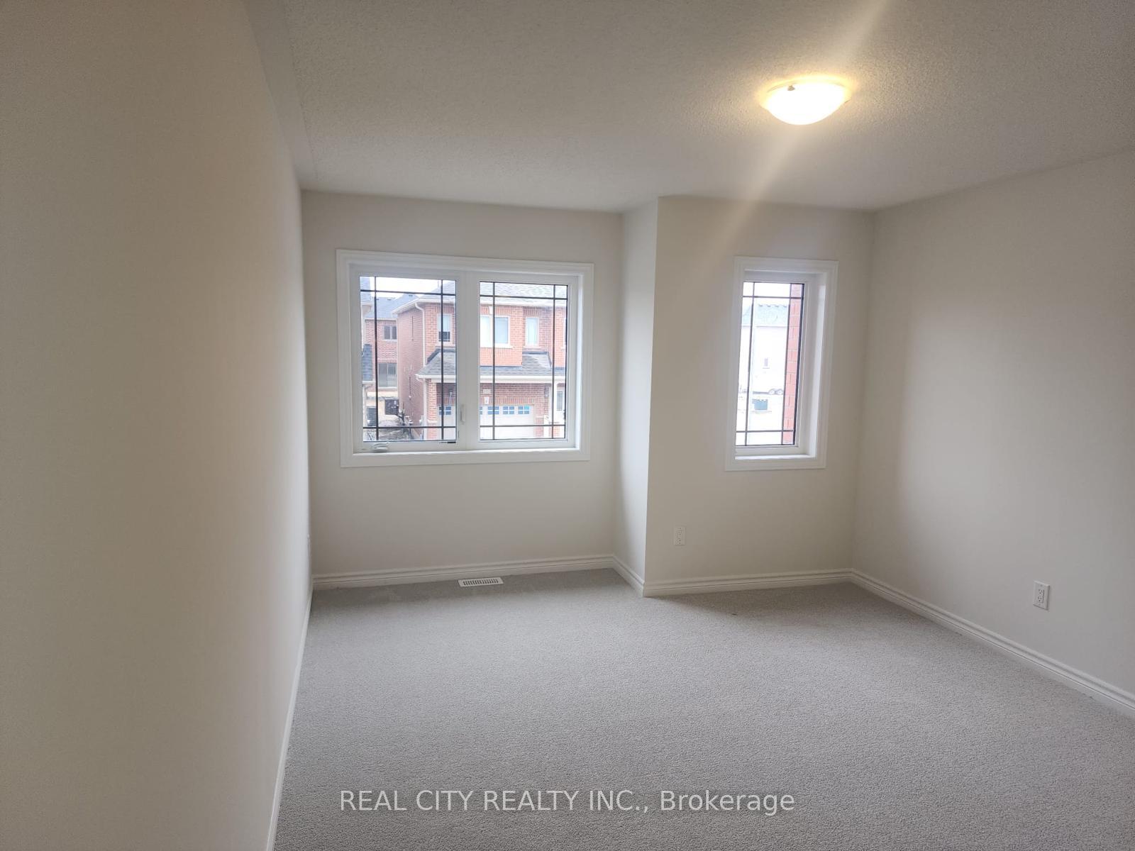 Photo 26 of Unit UPPER, 110 Palace Street, Thorold, Thorold Downtown — HOMEH