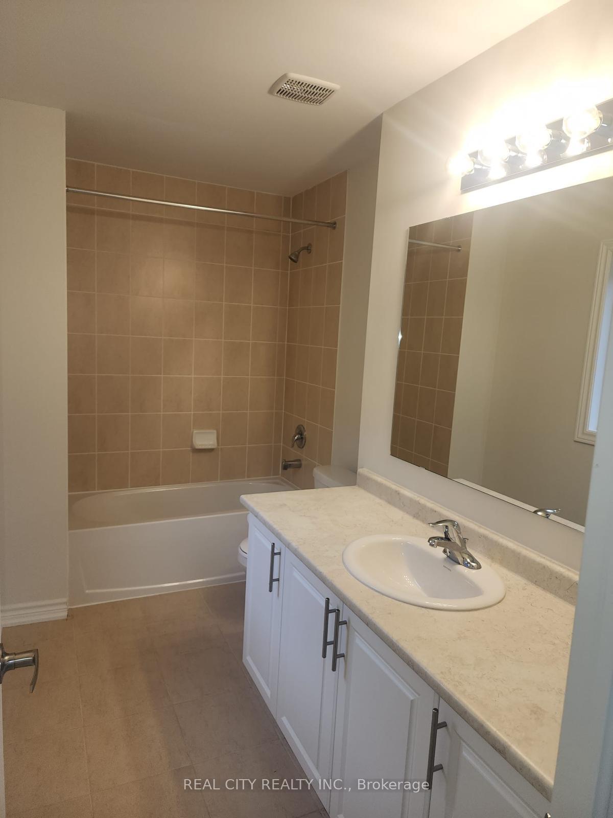 Photo 31 of Unit UPPER, 110 Palace Street, Thorold, Thorold Downtown — HOMEH