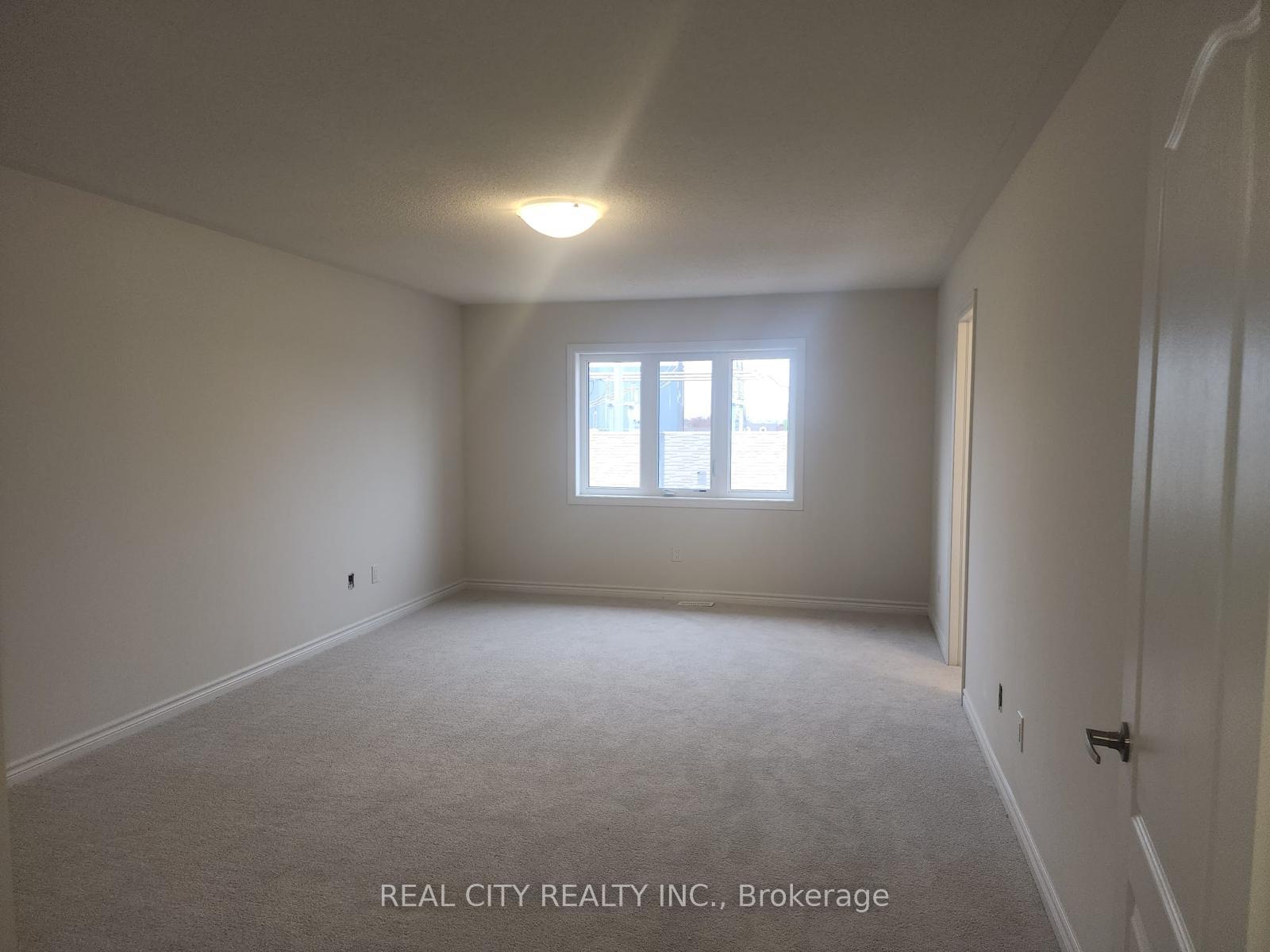 Photo 32 of Unit UPPER, 110 Palace Street, Thorold, Thorold Downtown — HOMEH