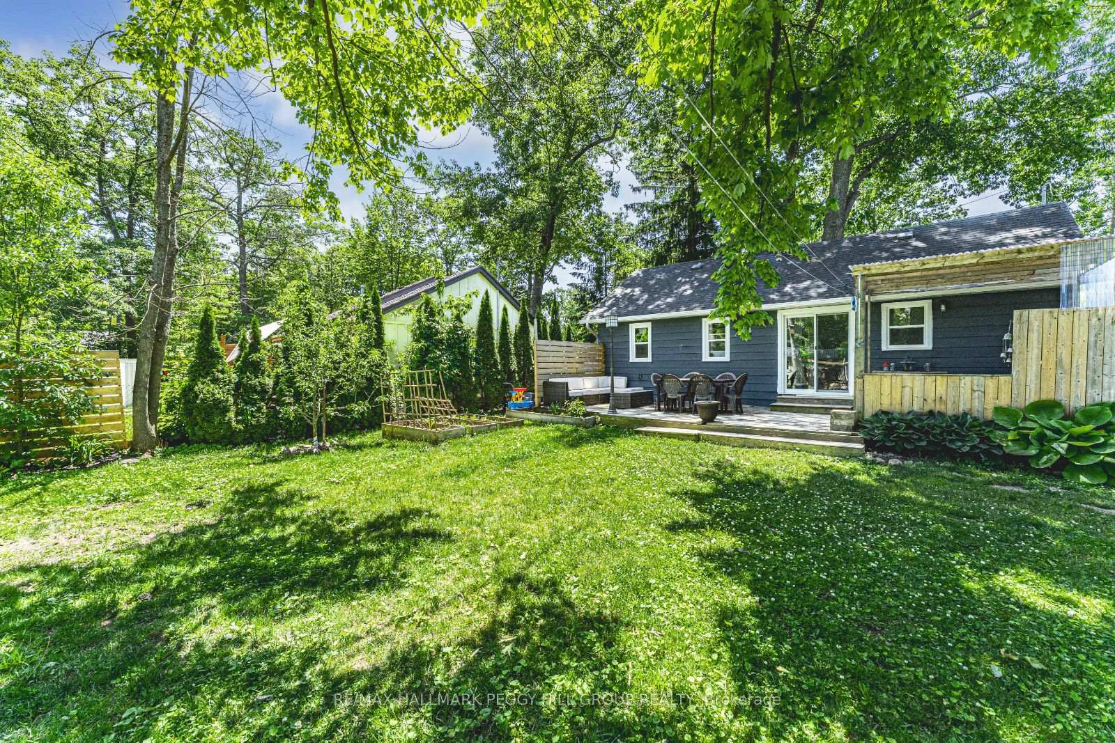 Photo 15 of 1939 Tiny Beaches Road S, Tiny, Rural Tiny — HOMEH
