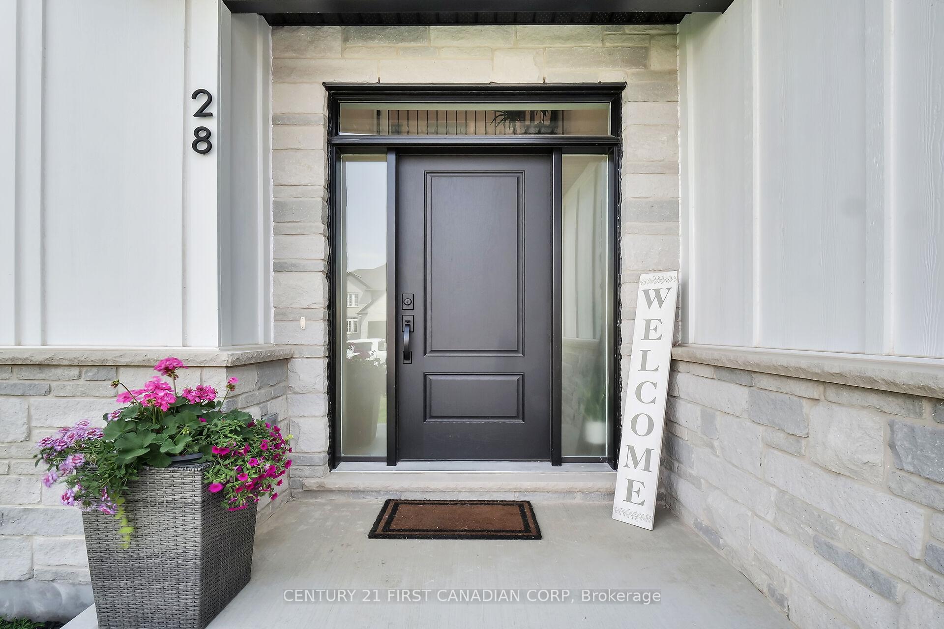 Photo 3 of 28 Greenbrier Ridge, Thames Centre, Rural Thames Centre — HOMEH