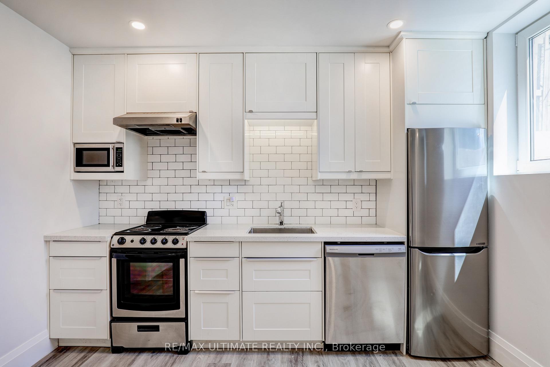 Photo 5 of Unit Bsmt Unit, 563 O'connor Drive, Toronto, East York — HOMEH