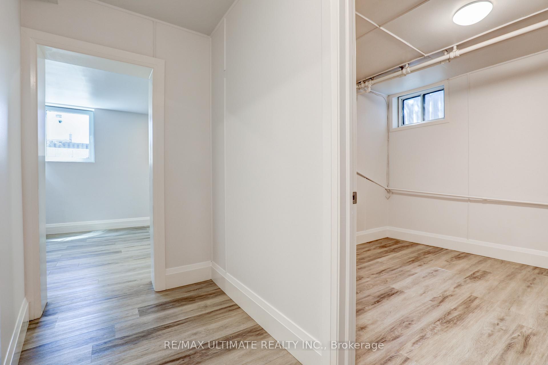 Photo 6 of Unit Bsmt Unit, 563 O'connor Drive, Toronto, East York — HOMEH