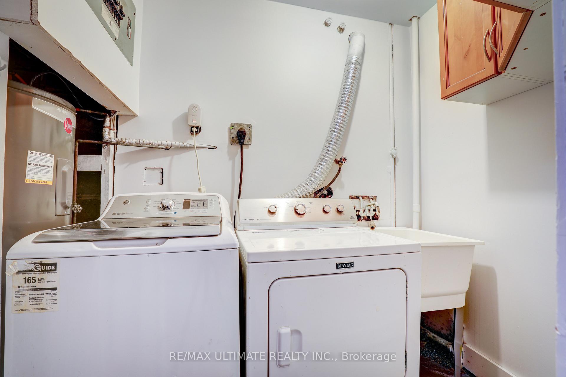 Photo 12 of Unit Bsmt Unit, 563 O'connor Drive, Toronto, East York — HOMEH