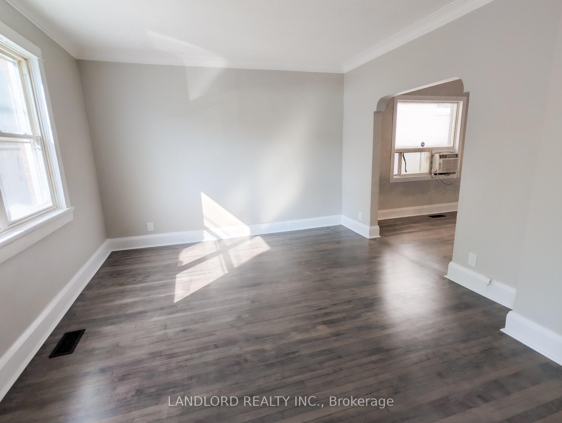 Photo 5 of 281 Craven Road, Toronto, Greenwood-Coxwell — HOMEH