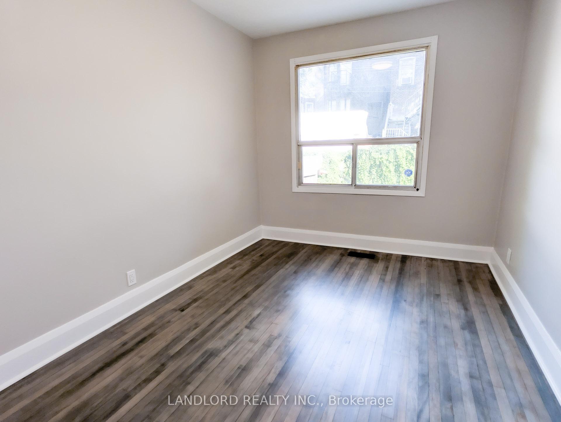 Photo 13 of 281 Craven Road, Toronto, Greenwood-Coxwell — HOMEH