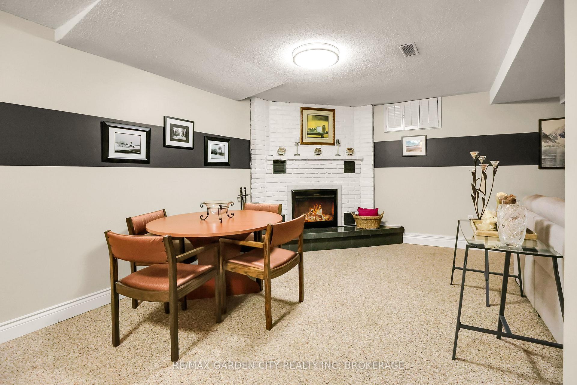 Photo 26 of 8 Lampman Crescent, Thorold, Confederation Heights — HOMEH