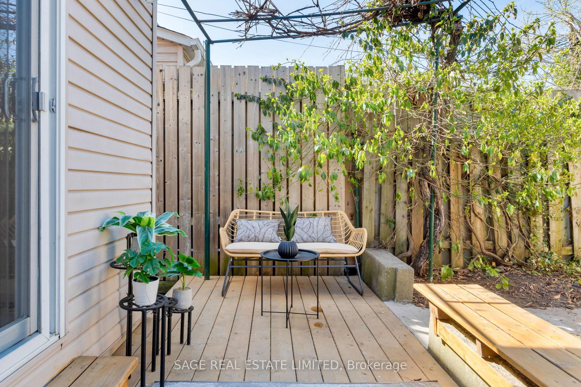 Photo 18 of 30 Alameda Avenue, Toronto, Oakwood Village — HOMEH