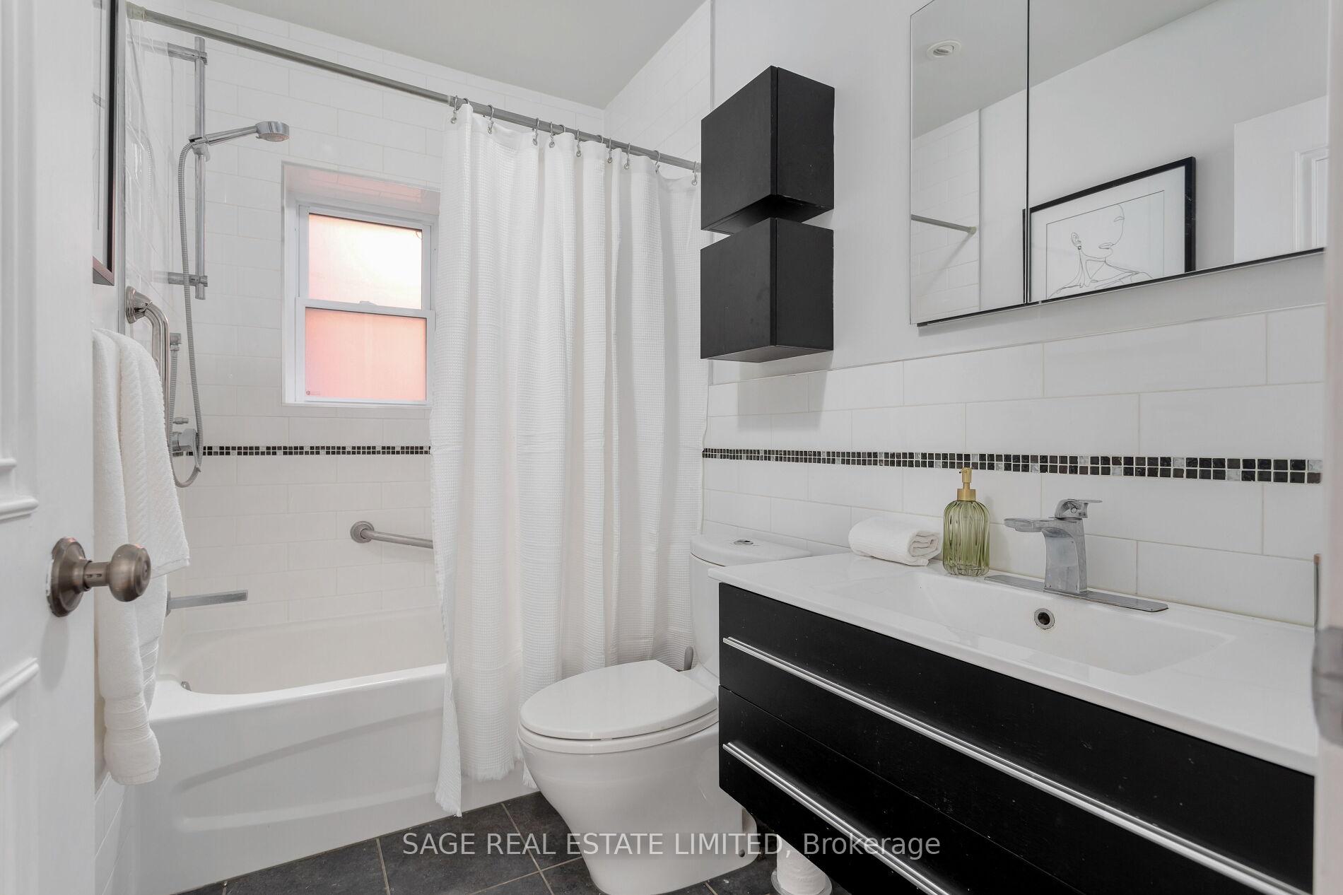 Photo 31 of 30 Alameda Avenue, Toronto, Oakwood Village — HOMEH
