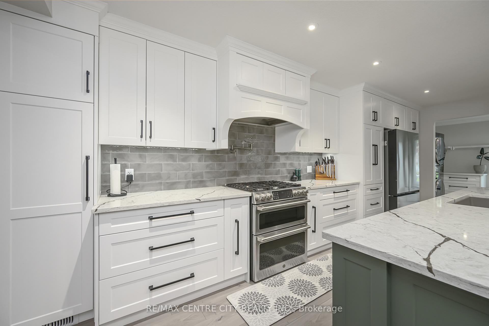 Photo 14 of 82 Mill Road, Thames Centre, Dorchester — HOMEH