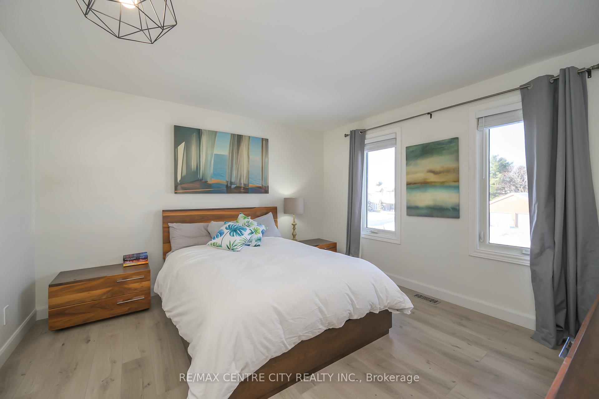 Photo 25 of 82 Mill Road, Thames Centre, Dorchester — HOMEH