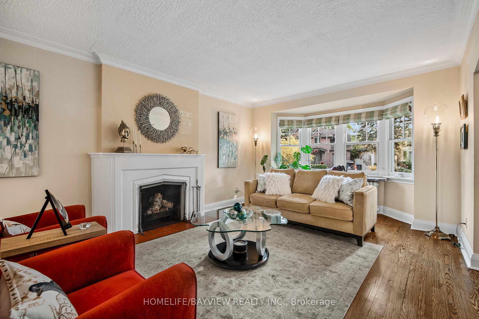 Photo 4 of 24 Taylor Drive, Toronto, East York — HOMEH