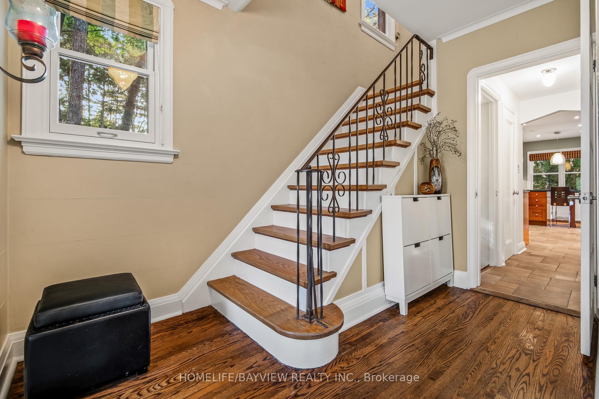 Photo 15 of 24 Taylor Drive, Toronto, East York — HOMEH
