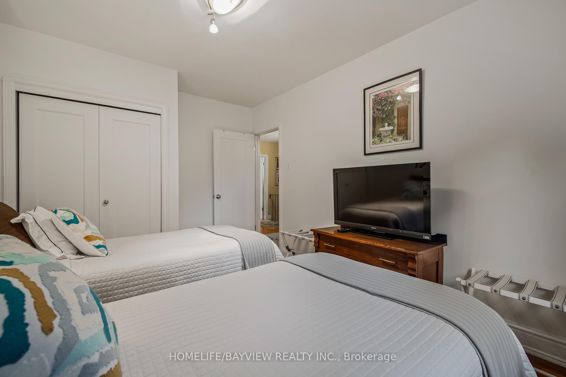 Photo 24 of 24 Taylor Drive, Toronto, East York — HOMEH