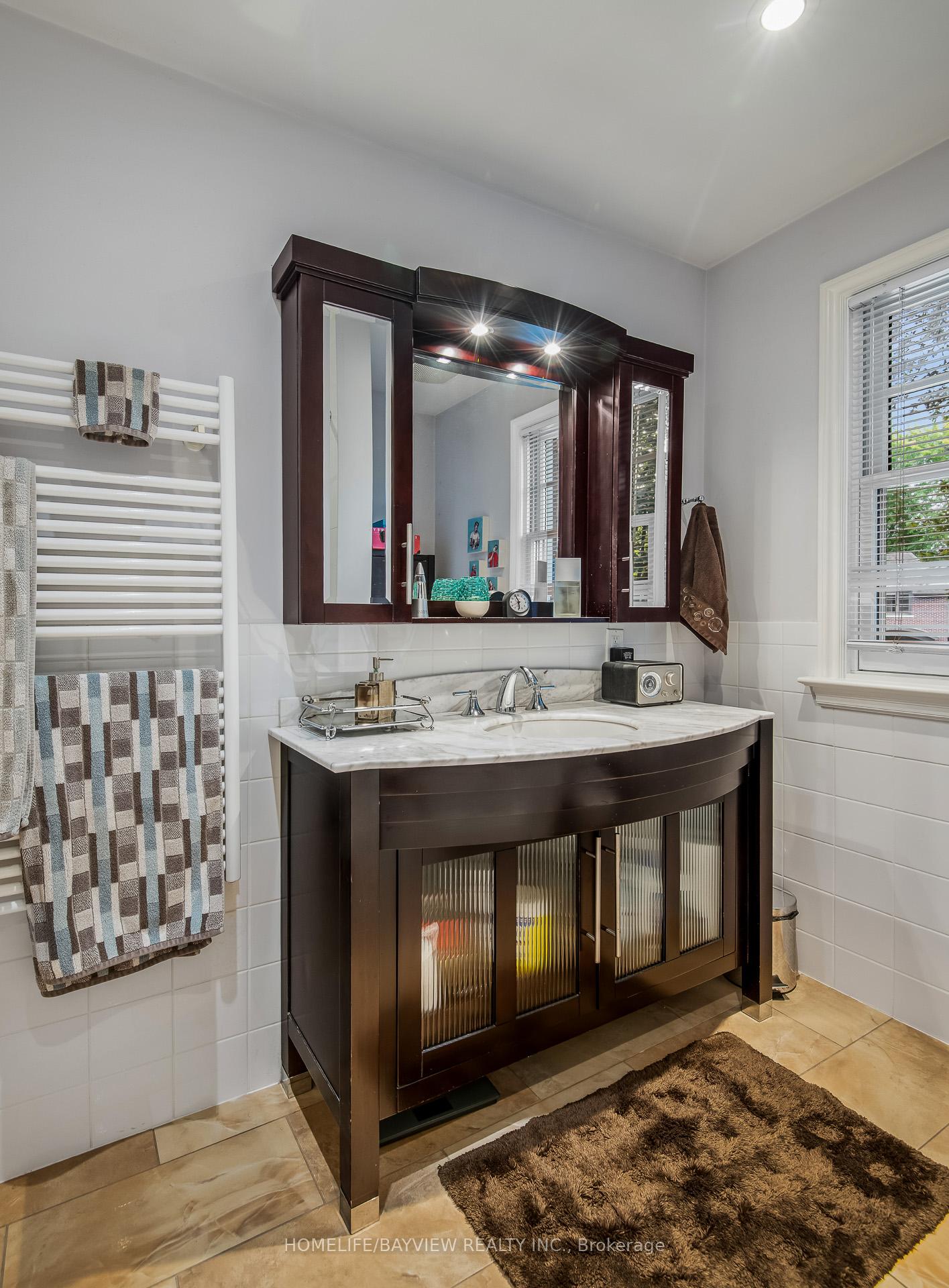 Photo 26 of 24 Taylor Drive, Toronto, East York — HOMEH
