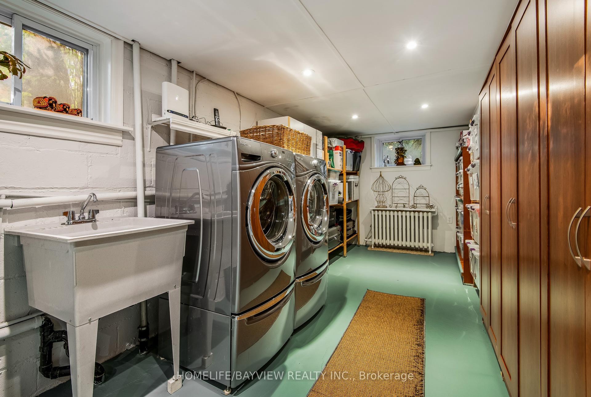 Photo 31 of 24 Taylor Drive, Toronto, East York — HOMEH
