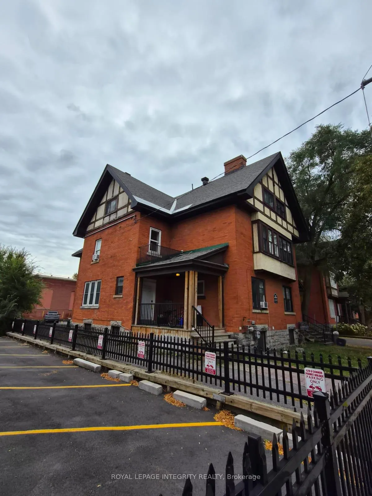 Photo 8 of 220-222 Argyle Avenue, Ottawa, Ottawa Centre — HOMEH
