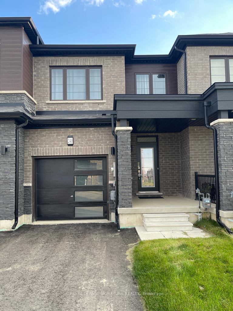 Photo 1 of 240 Explorer Way, Thorold, Rolling Meadows — HOMEH