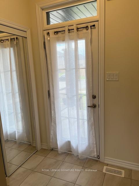 Photo 2 of 240 Explorer Way, Thorold, Rolling Meadows — HOMEH