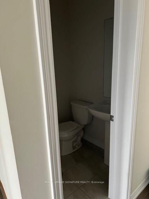 Photo 3 of 240 Explorer Way, Thorold, Rolling Meadows — HOMEH