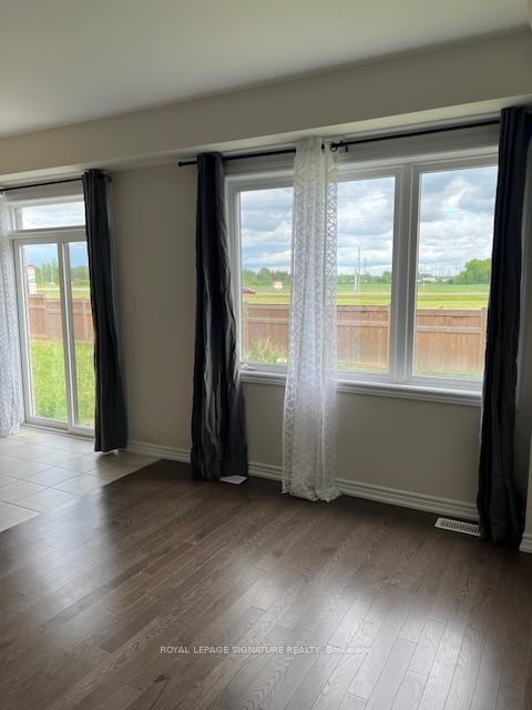 Photo 7 of 240 Explorer Way, Thorold, Rolling Meadows — HOMEH