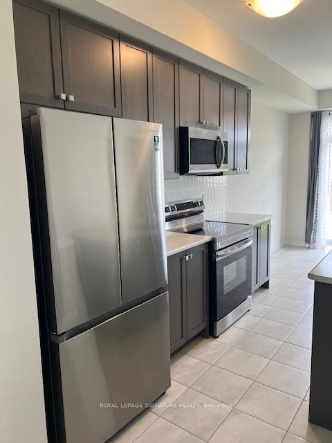 Photo 17 of 240 Explorer Way, Thorold, Rolling Meadows — HOMEH