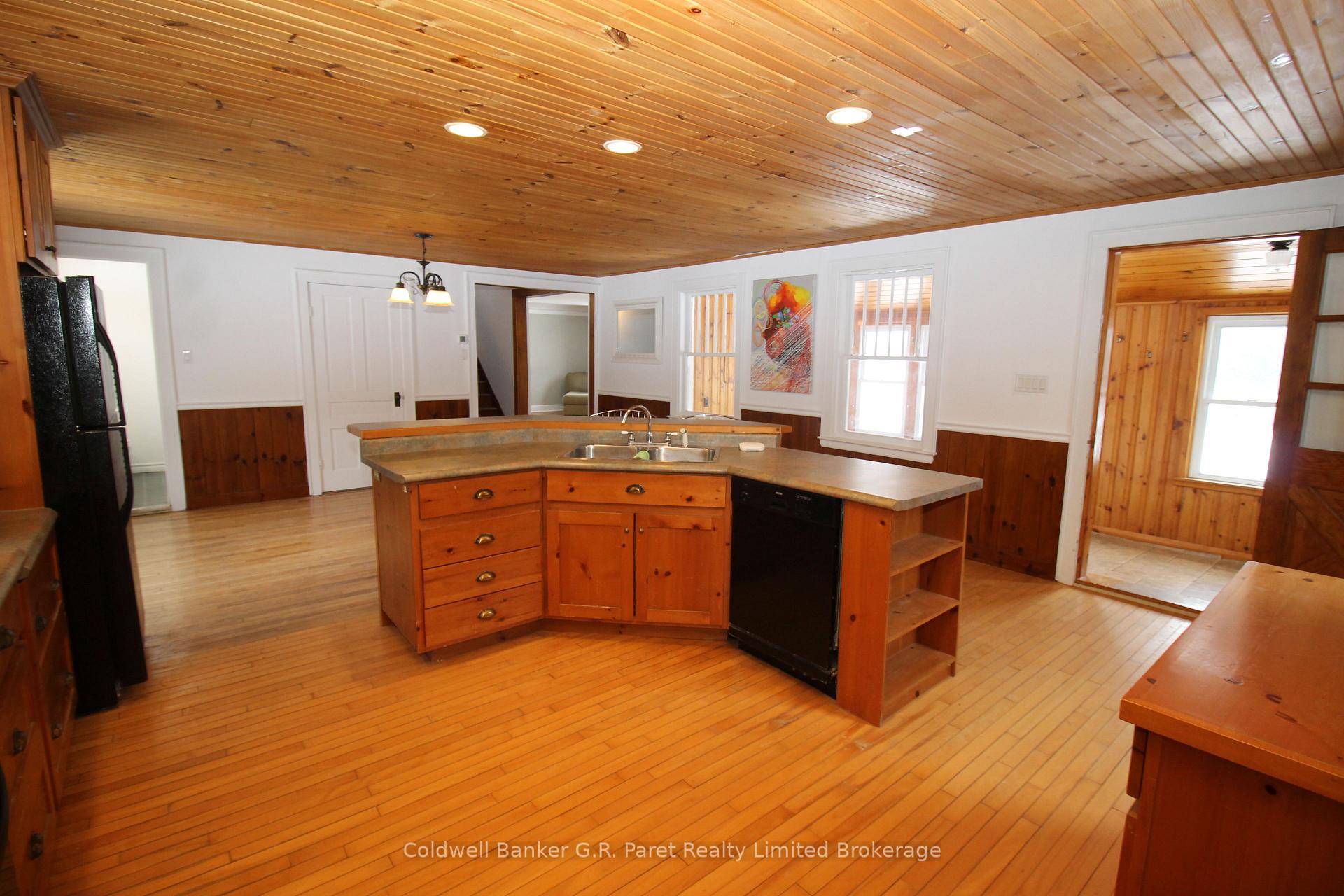 Photo 10 of 22445 Fairview Road, Thames Centre, Rural Thames Centre — HOMEH