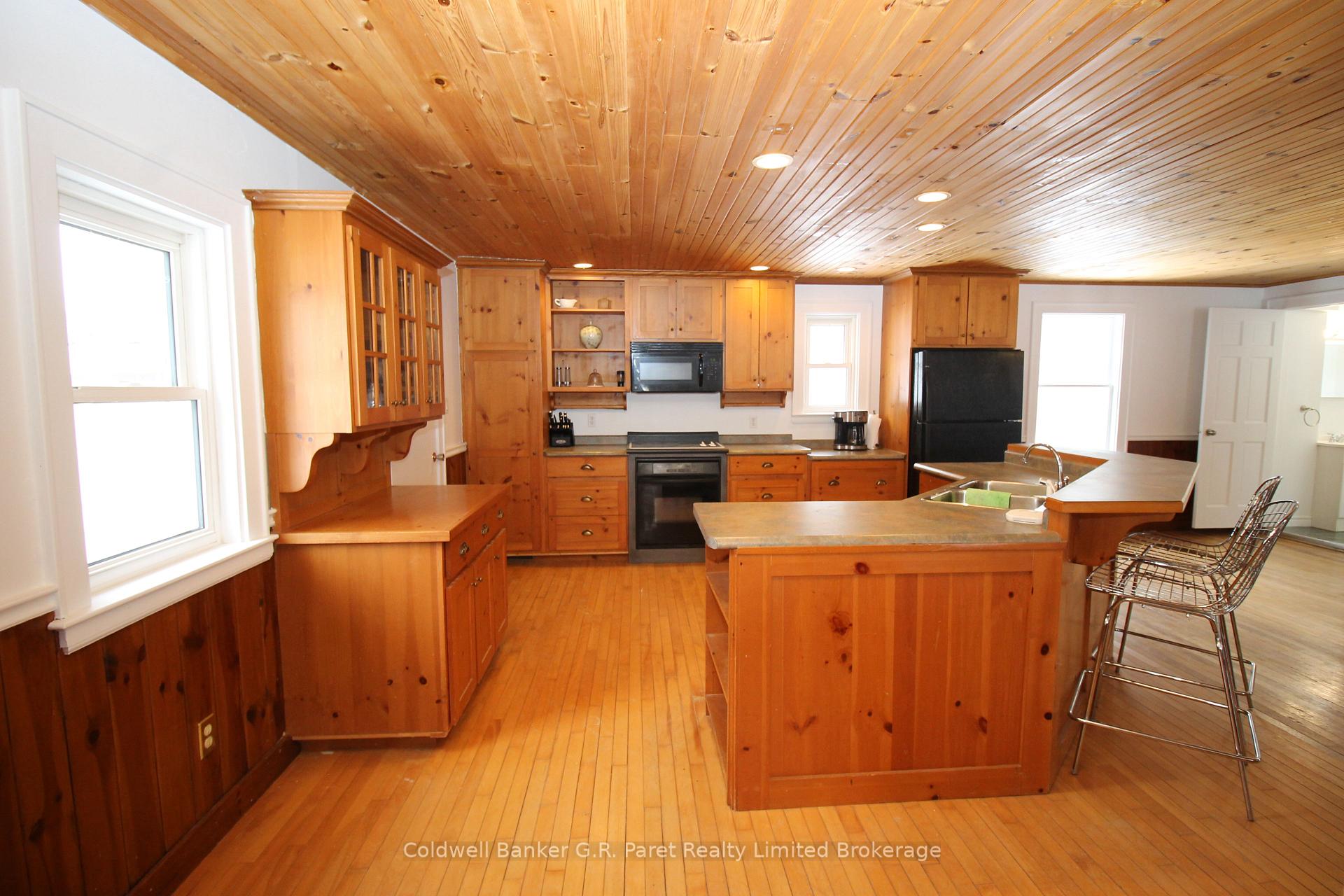 Photo 11 of 22445 Fairview Road, Thames Centre, Rural Thames Centre — HOMEH