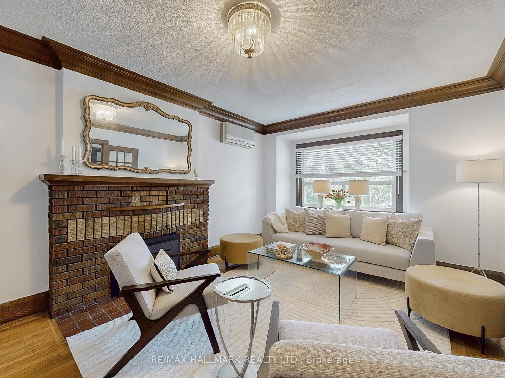Photo 6 of 31 Robina Avenue, Toronto, Oakwood Village — HOMEH