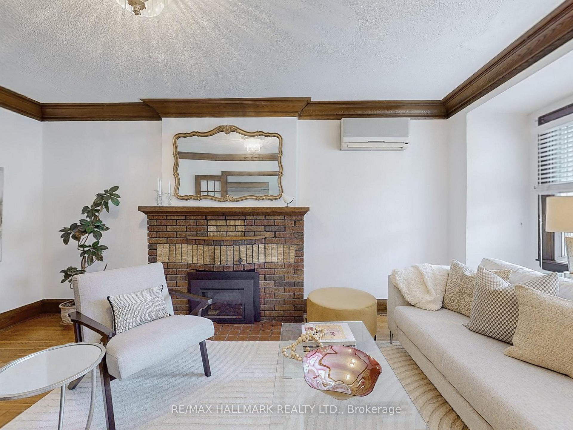 Photo 7 of 31 Robina Avenue, Toronto, Oakwood Village — HOMEH