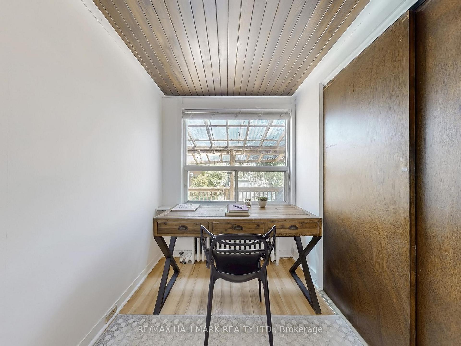 Photo 17 of 31 Robina Avenue, Toronto, Oakwood Village — HOMEH