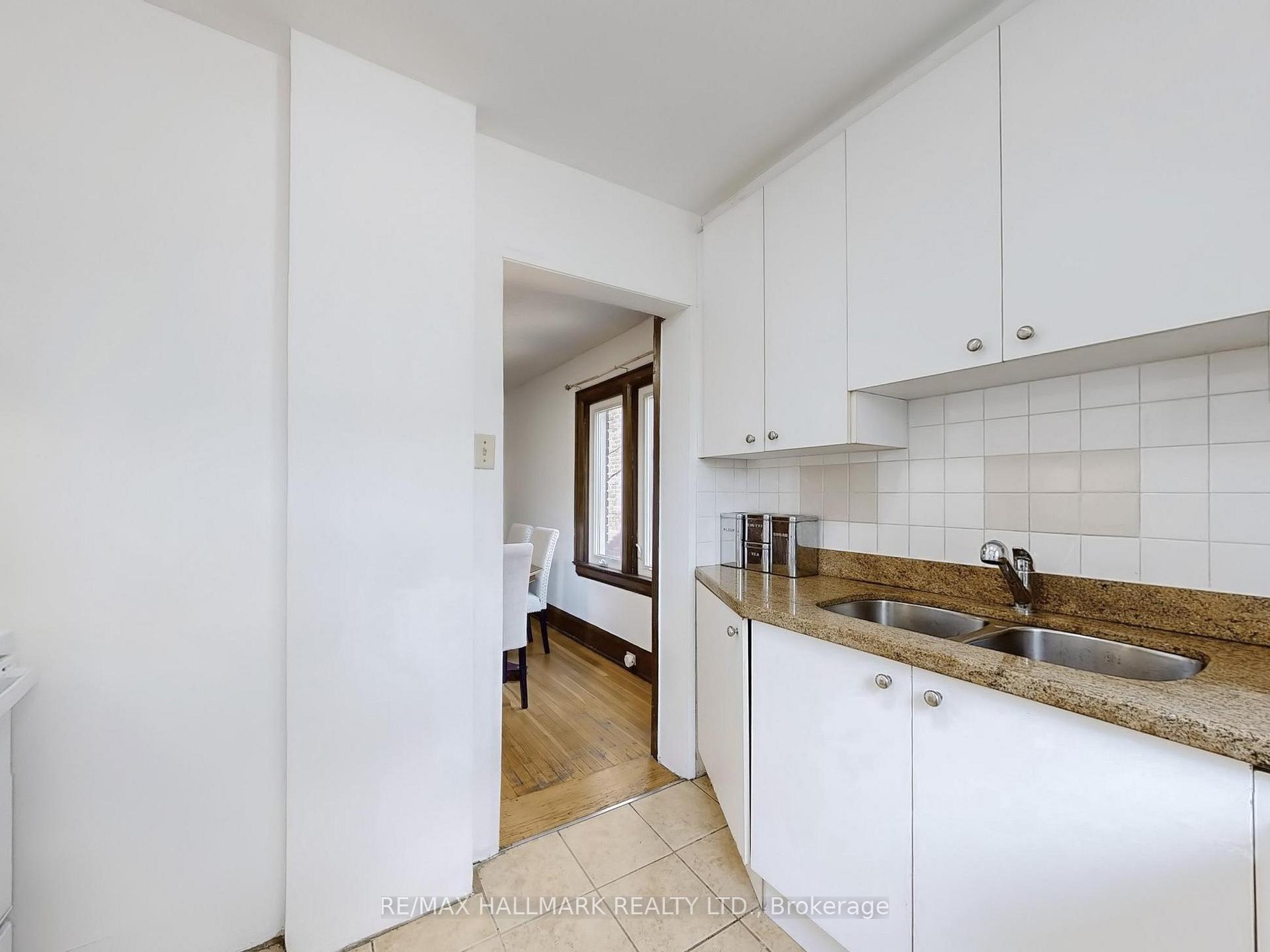 Photo 28 of 31 Robina Avenue, Toronto, Oakwood Village — HOMEH