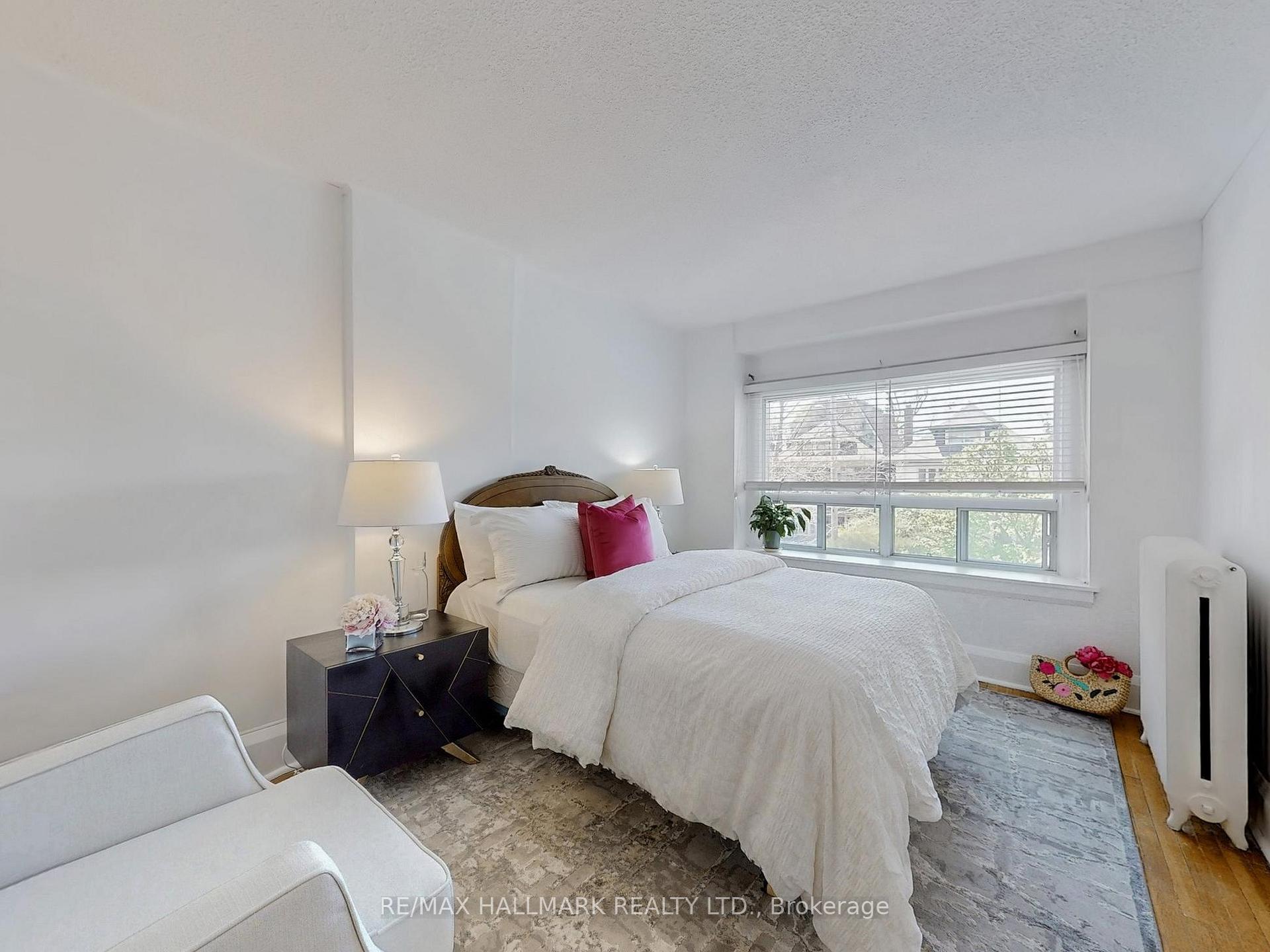 Photo 29 of 31 Robina Avenue, Toronto, Oakwood Village — HOMEH