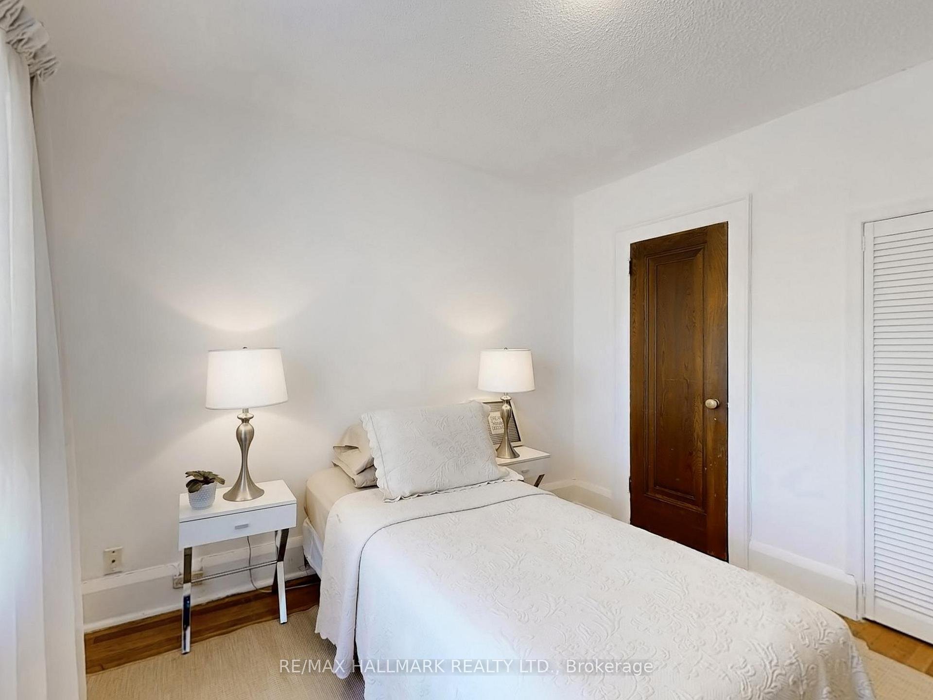 Photo 34 of 31 Robina Avenue, Toronto, Oakwood Village — HOMEH
