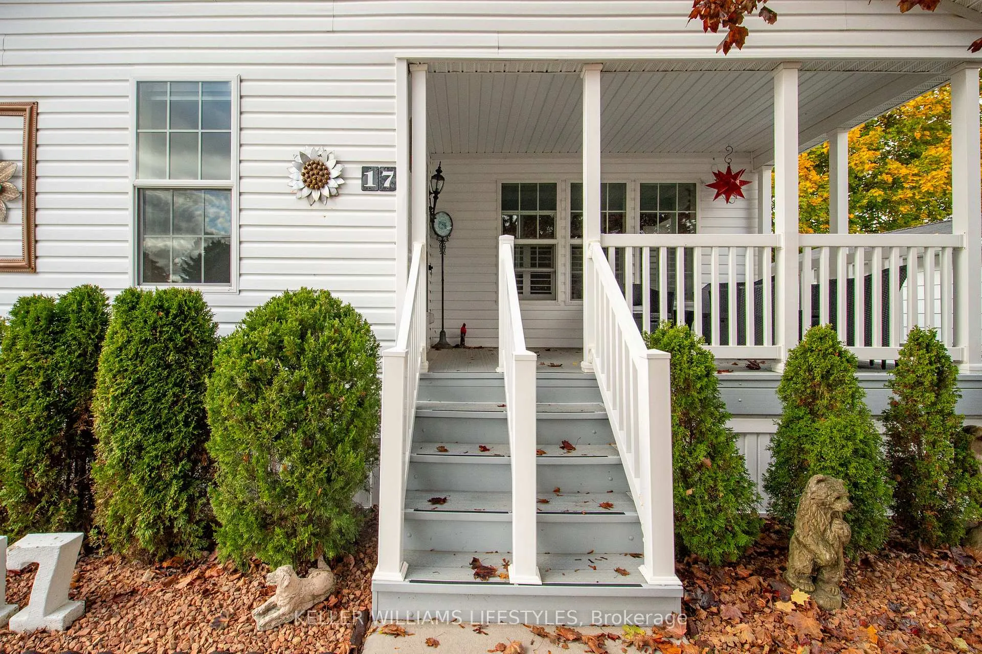 Photo 5 of 17 George Street, Strathroy-Caradoc, SE — HOMEH
