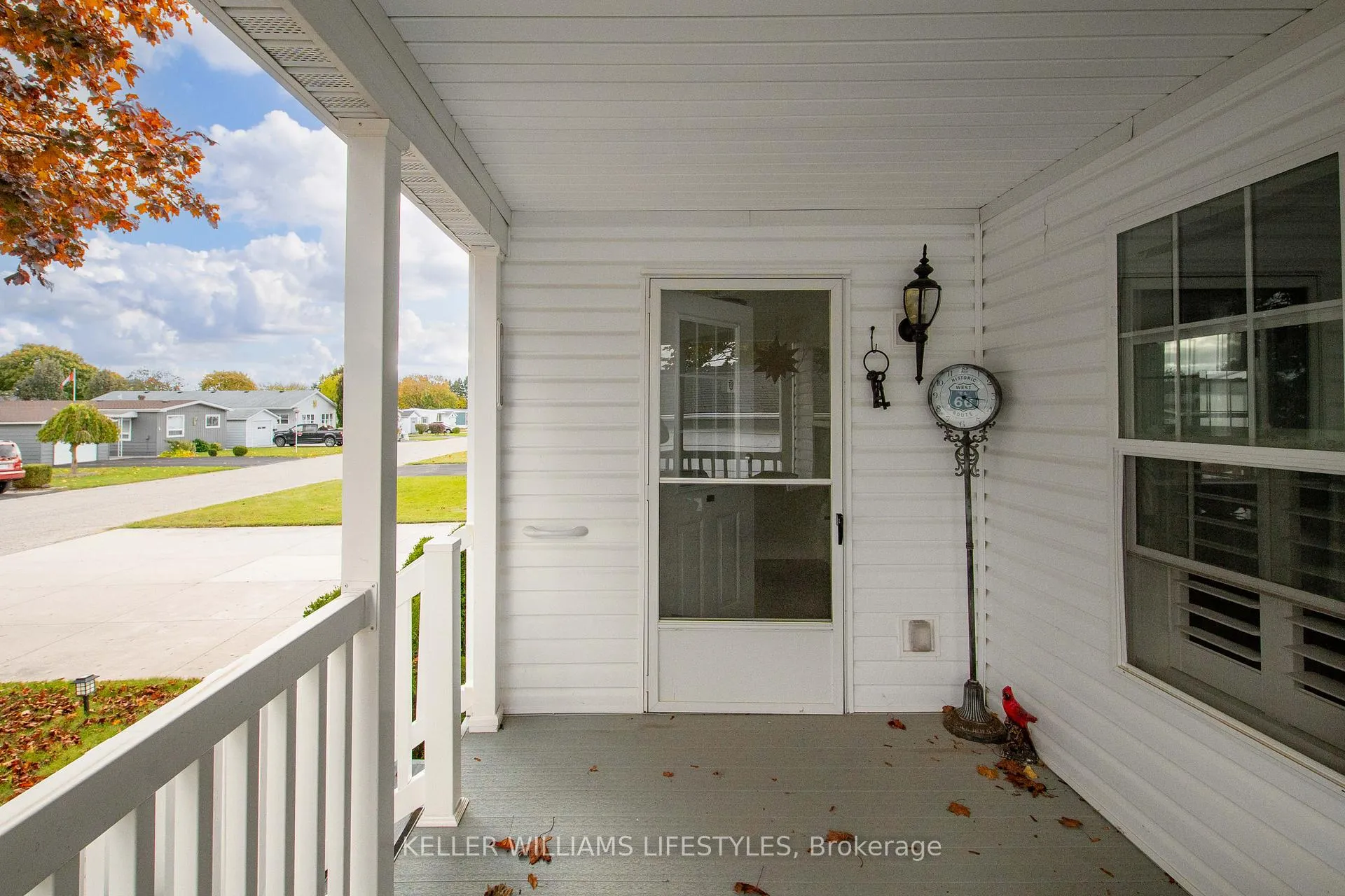Photo 6 of 17 George Street, Strathroy-Caradoc, SE — HOMEH