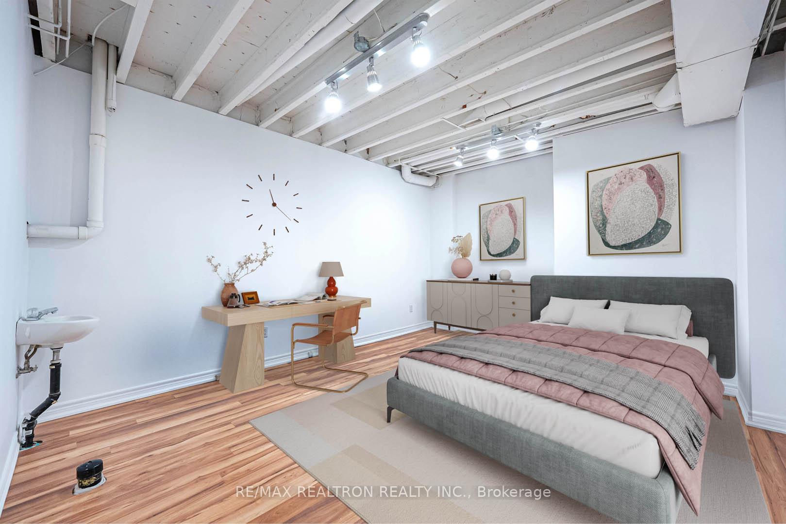Photo 20 of 886 Pape Avenue, Toronto, Danforth Village-East York — HOMEH