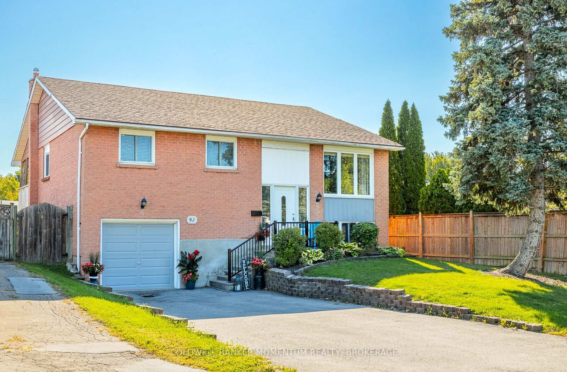 Photo 1 of 92 Commerford Street, Thorold, Confederation Heights — HOMEH