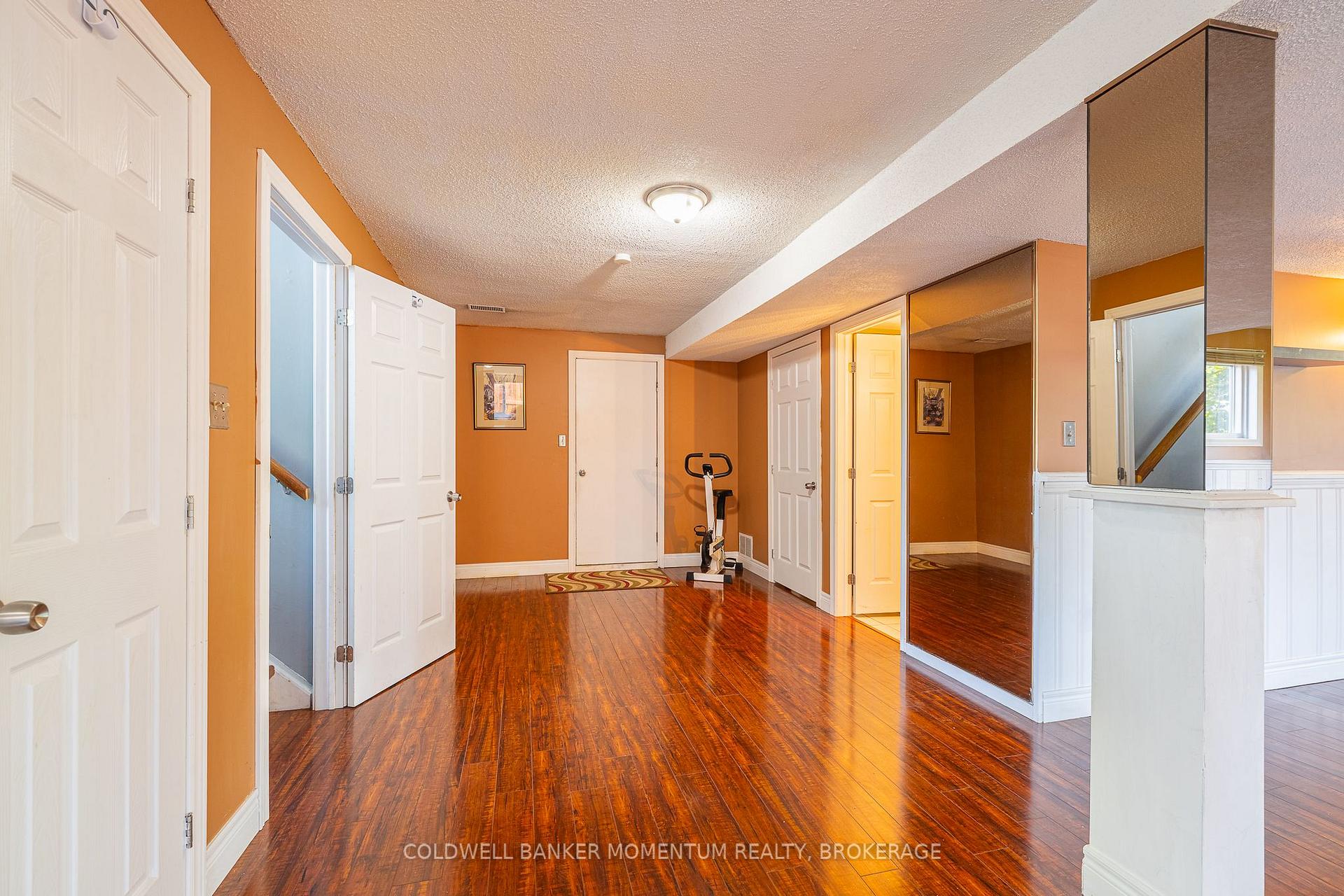 Photo 20 of 92 Commerford Street, Thorold, Confederation Heights — HOMEH