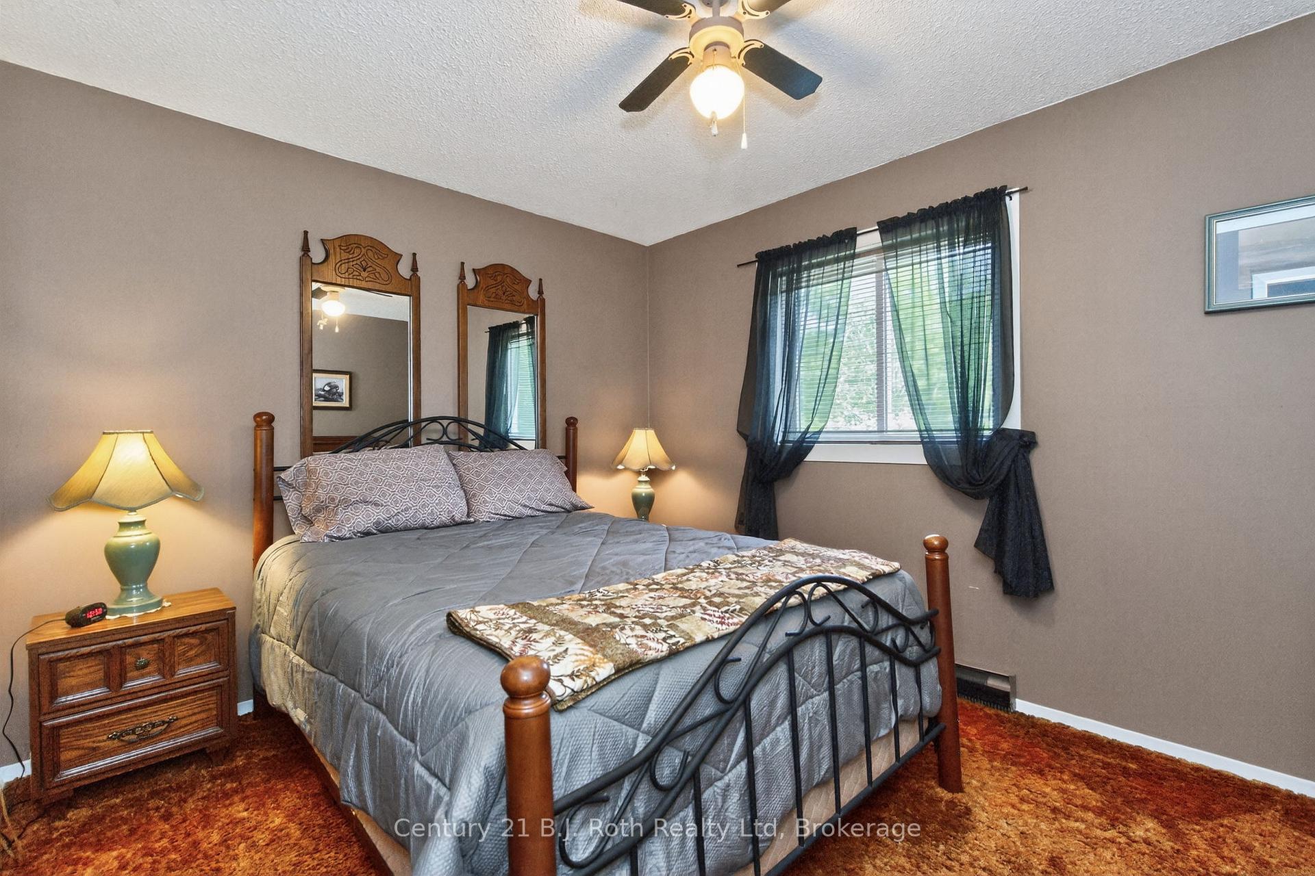 Photo 18 of 573 Lafontaine Road E, Tiny, Rural Tiny — HOMEH