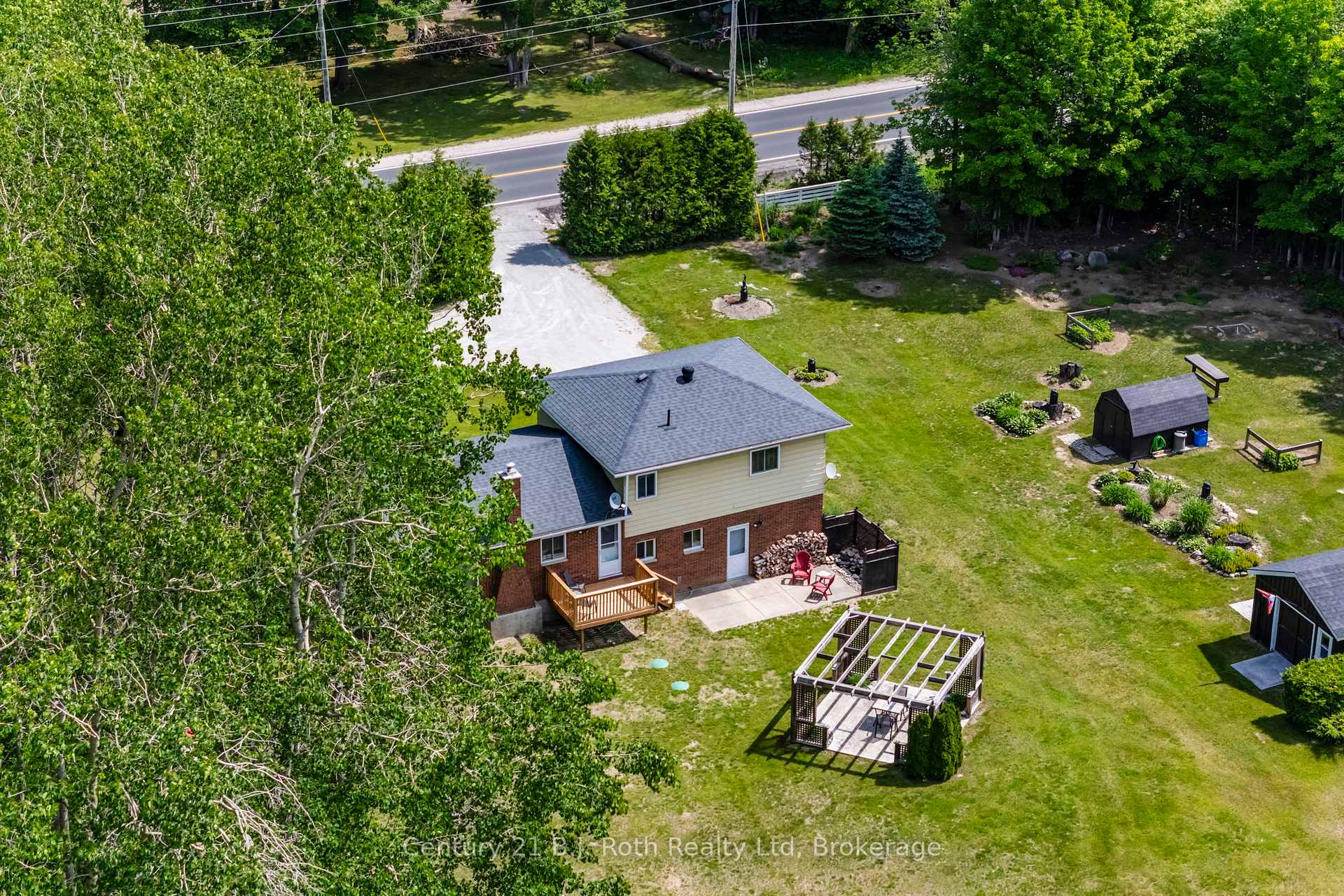 Photo 47 of 573 Lafontaine Road E, Tiny, Rural Tiny — HOMEH
