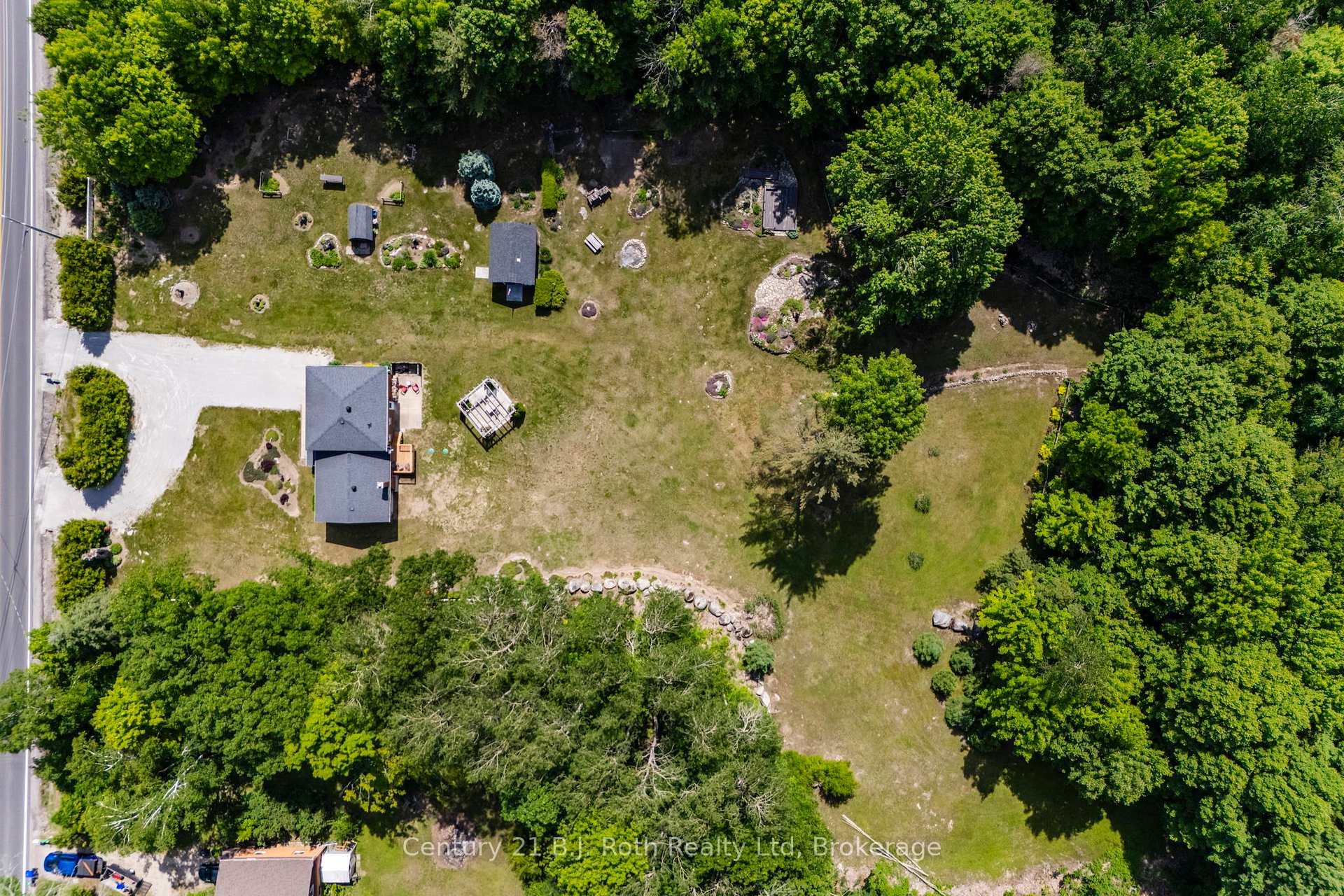 Photo 49 of 573 Lafontaine Road E, Tiny, Rural Tiny — HOMEH