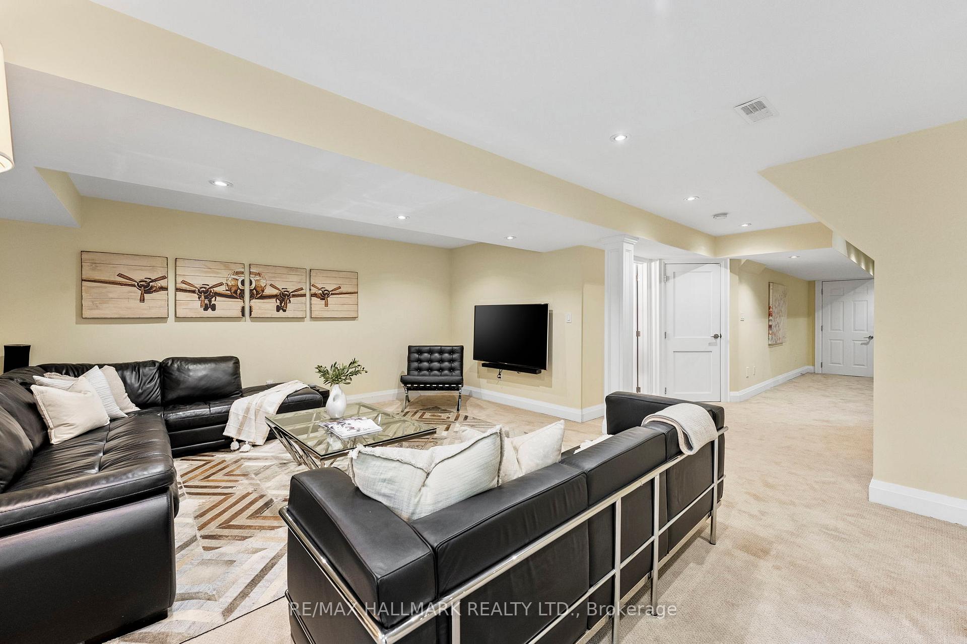 Photo 33 of 341 Rhodes Avenue, Toronto, Greenwood-Coxwell — HOMEH
