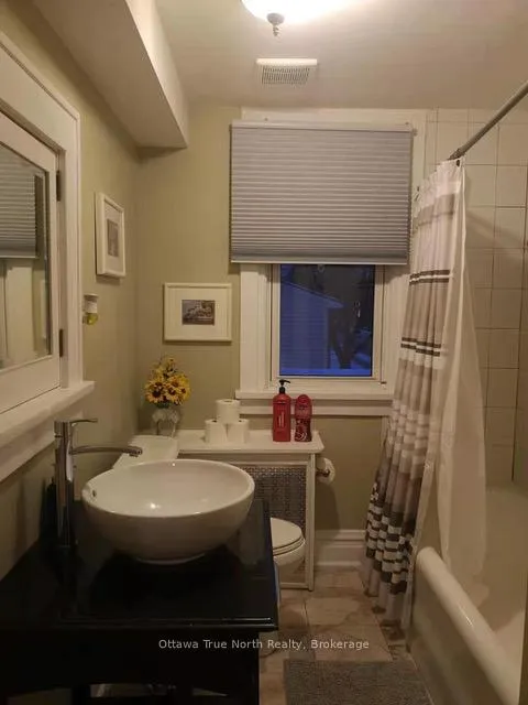 Photo 14 of Unit 2, 296 York Street, Ottawa, Lower Town — HOMEH
