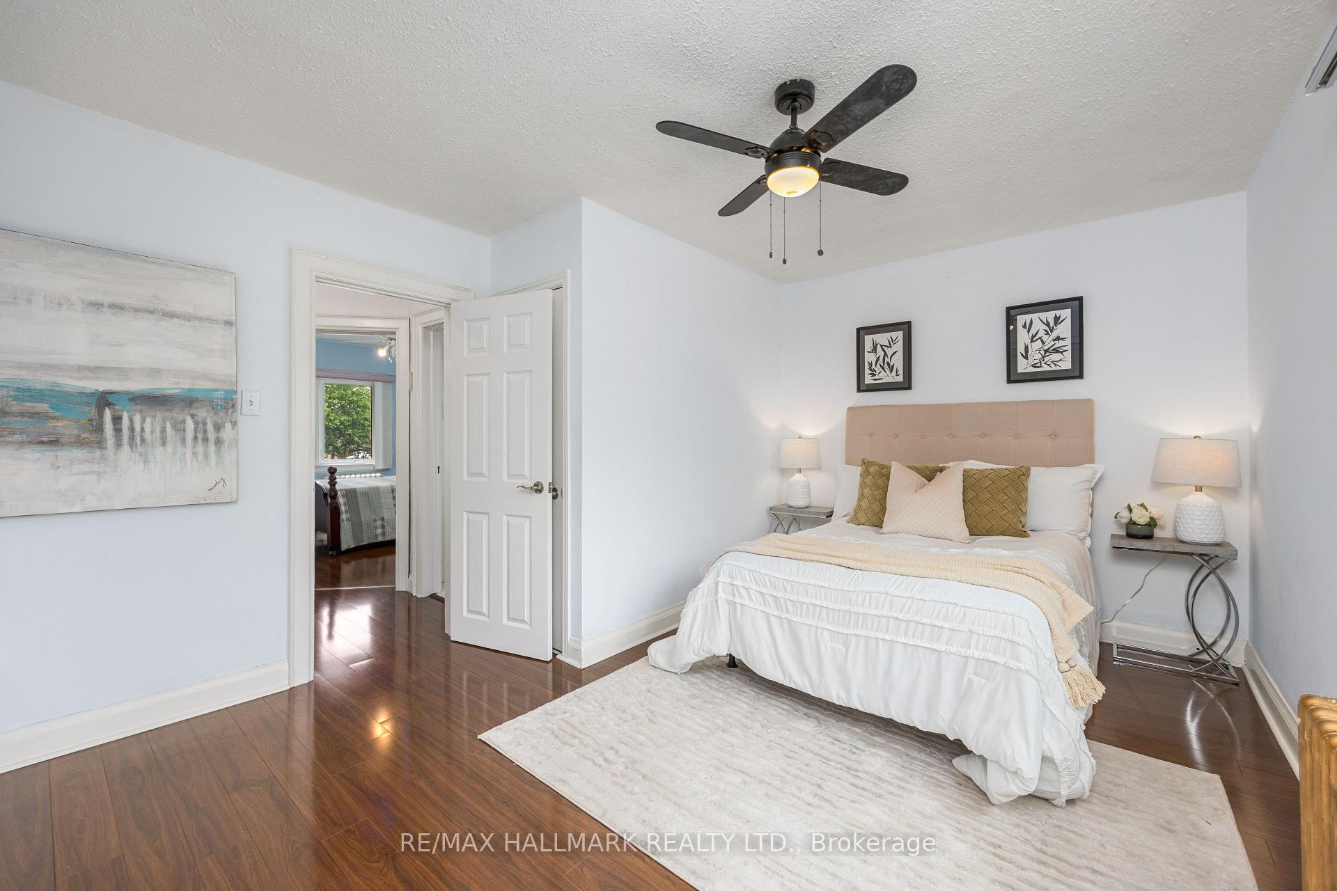 Photo 16 of 236 Dewhurst Boulevard N, Toronto, Danforth Village-East York — HOMEH