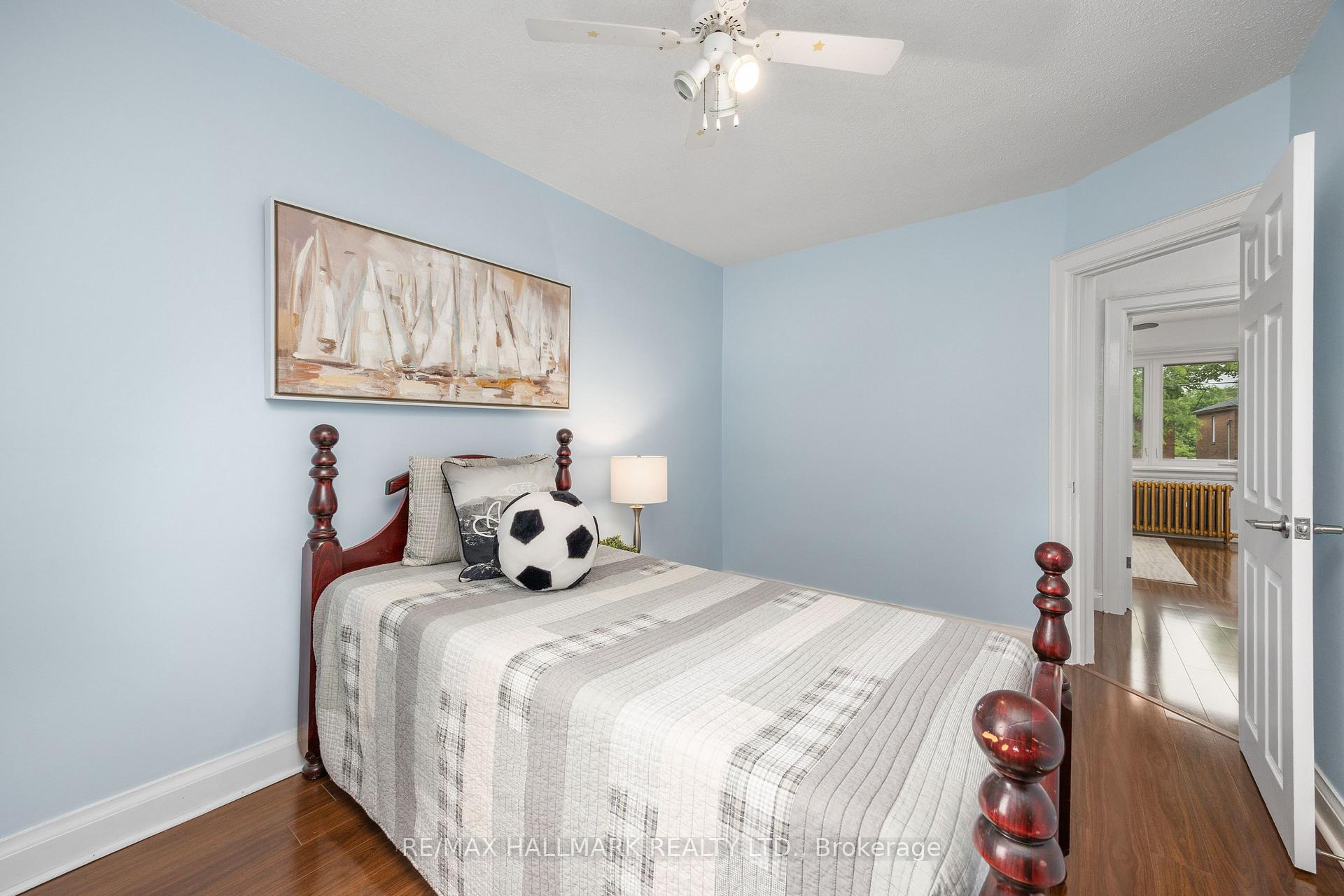 Photo 21 of 236 Dewhurst Boulevard N, Toronto, Danforth Village-East York — HOMEH