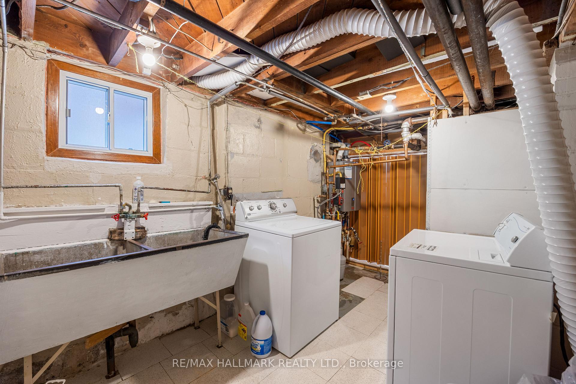 Photo 26 of 236 Dewhurst Boulevard N, Toronto, Danforth Village-East York — HOMEH