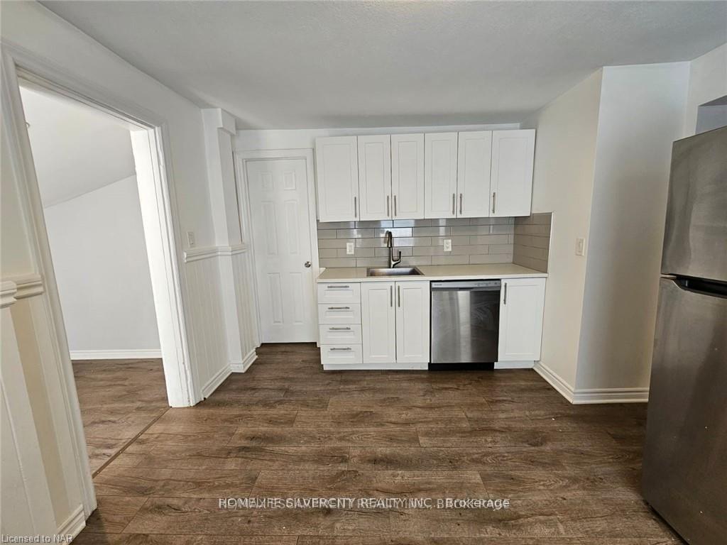Photo 6 of Unit 1, 55 Pine Street S, Thorold, Thorold Downtown — HOMEH
