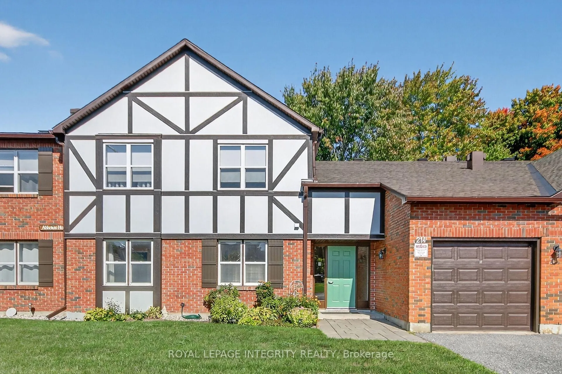 Photo 1 of Unit A, 214 Equestrian Drive, Ottawa, Kanata - Bridlewood — HOMEH
